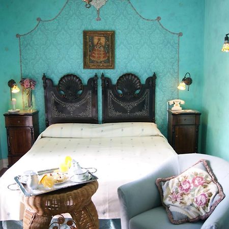 Hotel Villa Paradiso Dell'Etna San Giovanni La Punta Luaran gambar