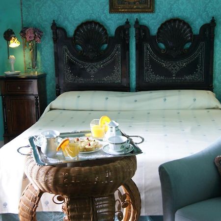 Hotel Villa Paradiso Dell'Etna San Giovanni La Punta Luaran gambar
