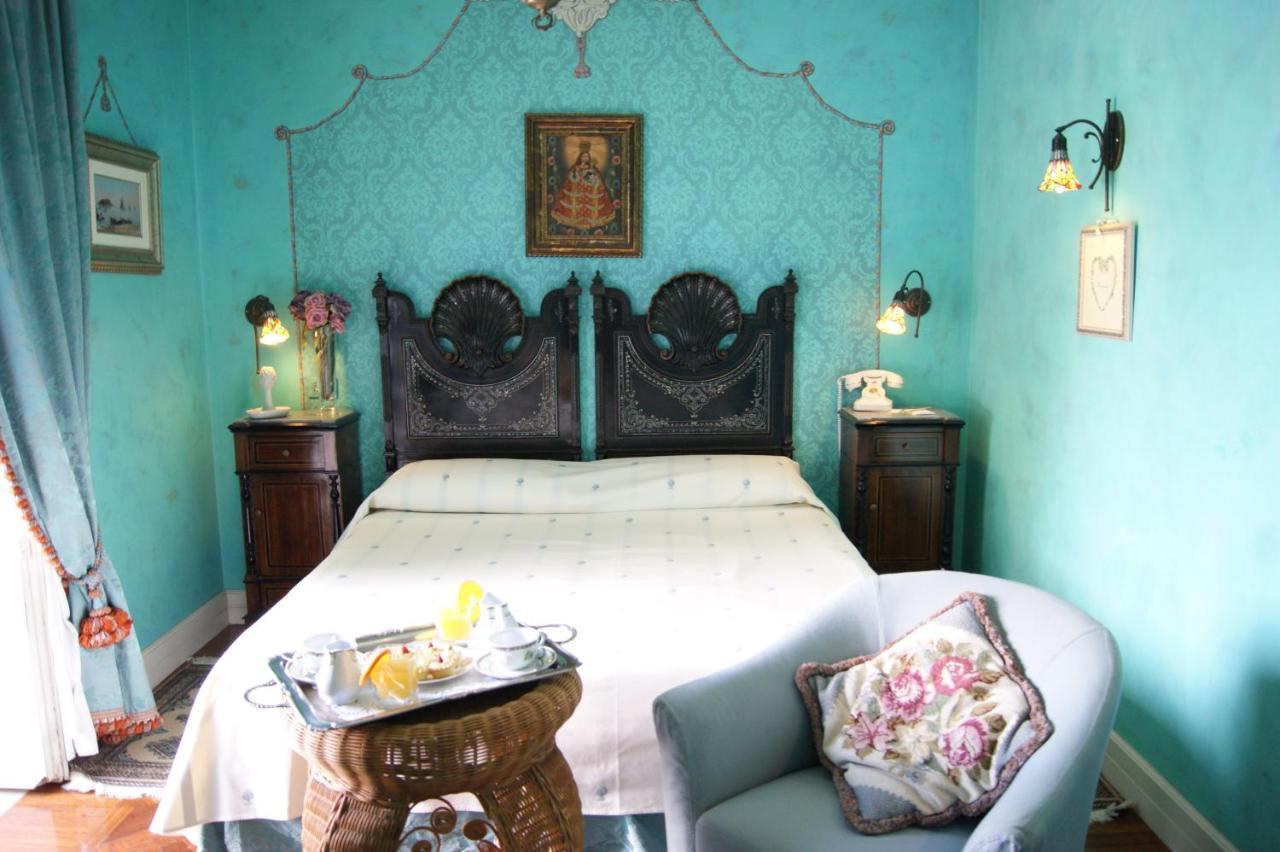 Hotel Villa Paradiso Dell'Etna San Giovanni La Punta Luaran gambar