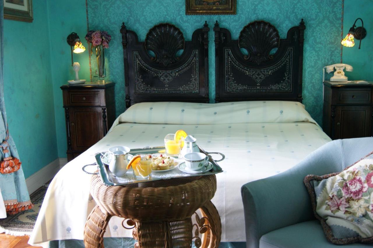 Hotel Villa Paradiso Dell'Etna San Giovanni La Punta Luaran gambar