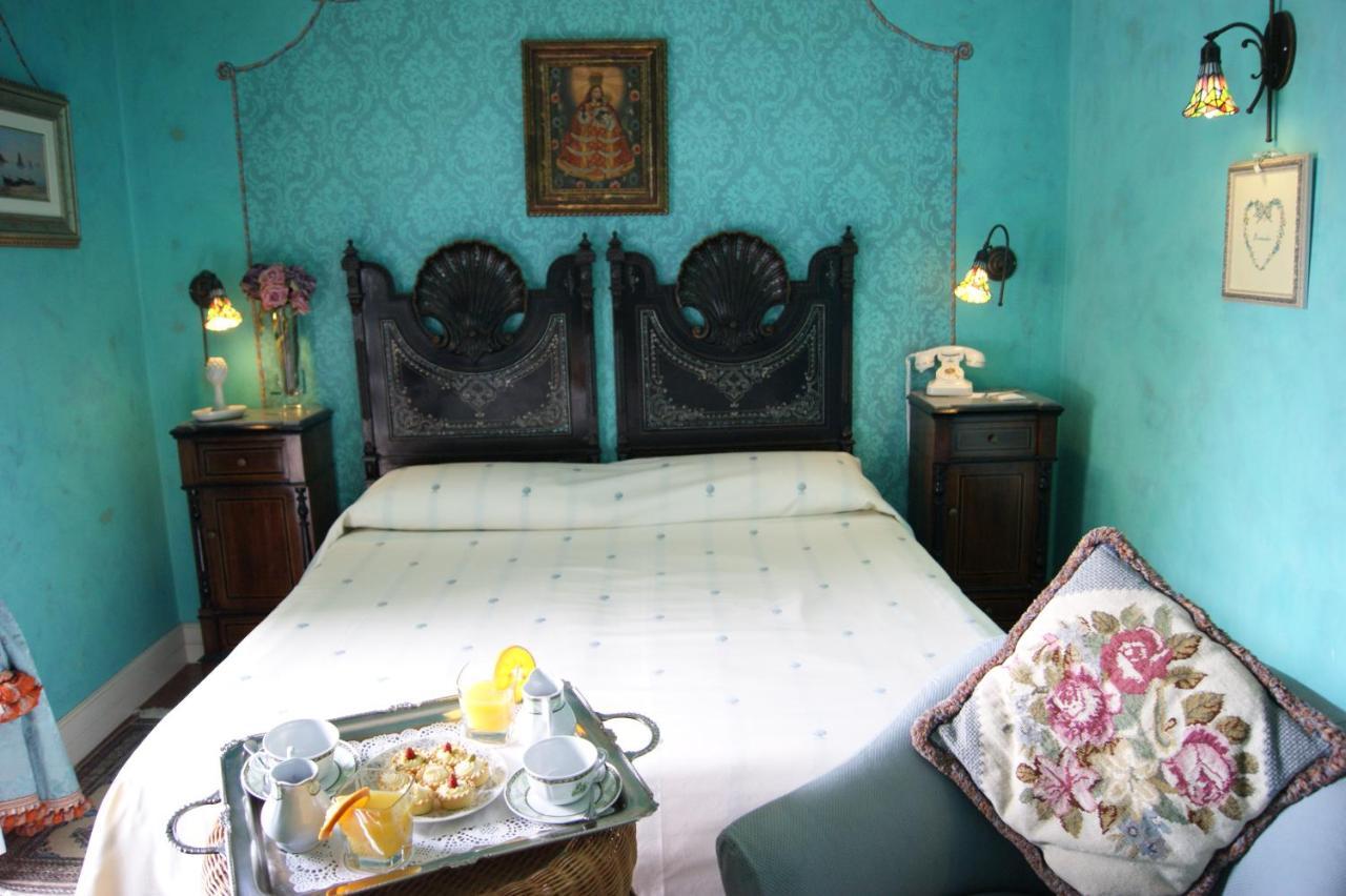 Hotel Villa Paradiso Dell'Etna San Giovanni La Punta Luaran gambar