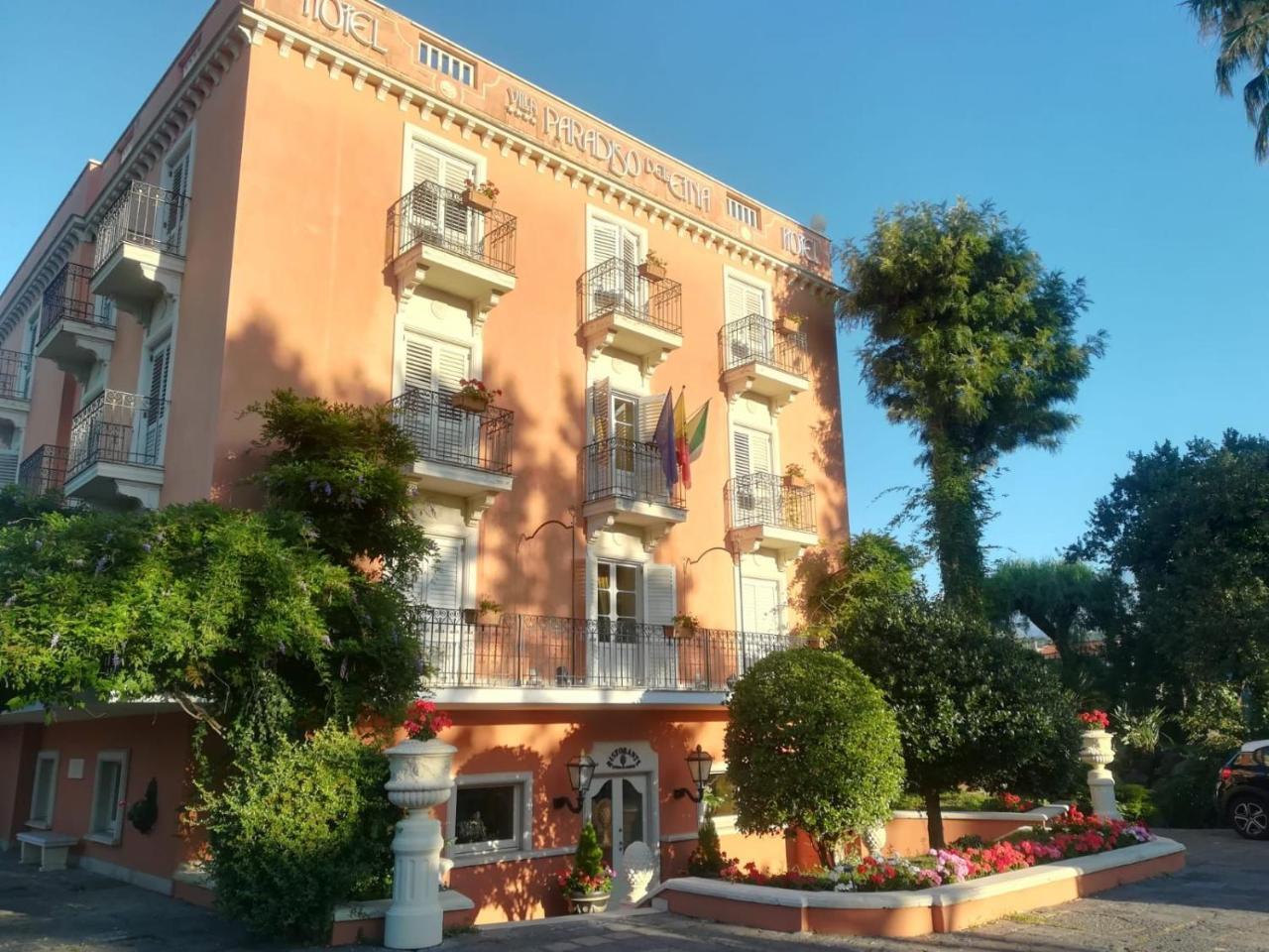 Hotel Villa Paradiso Dell'Etna San Giovanni La Punta Luaran gambar